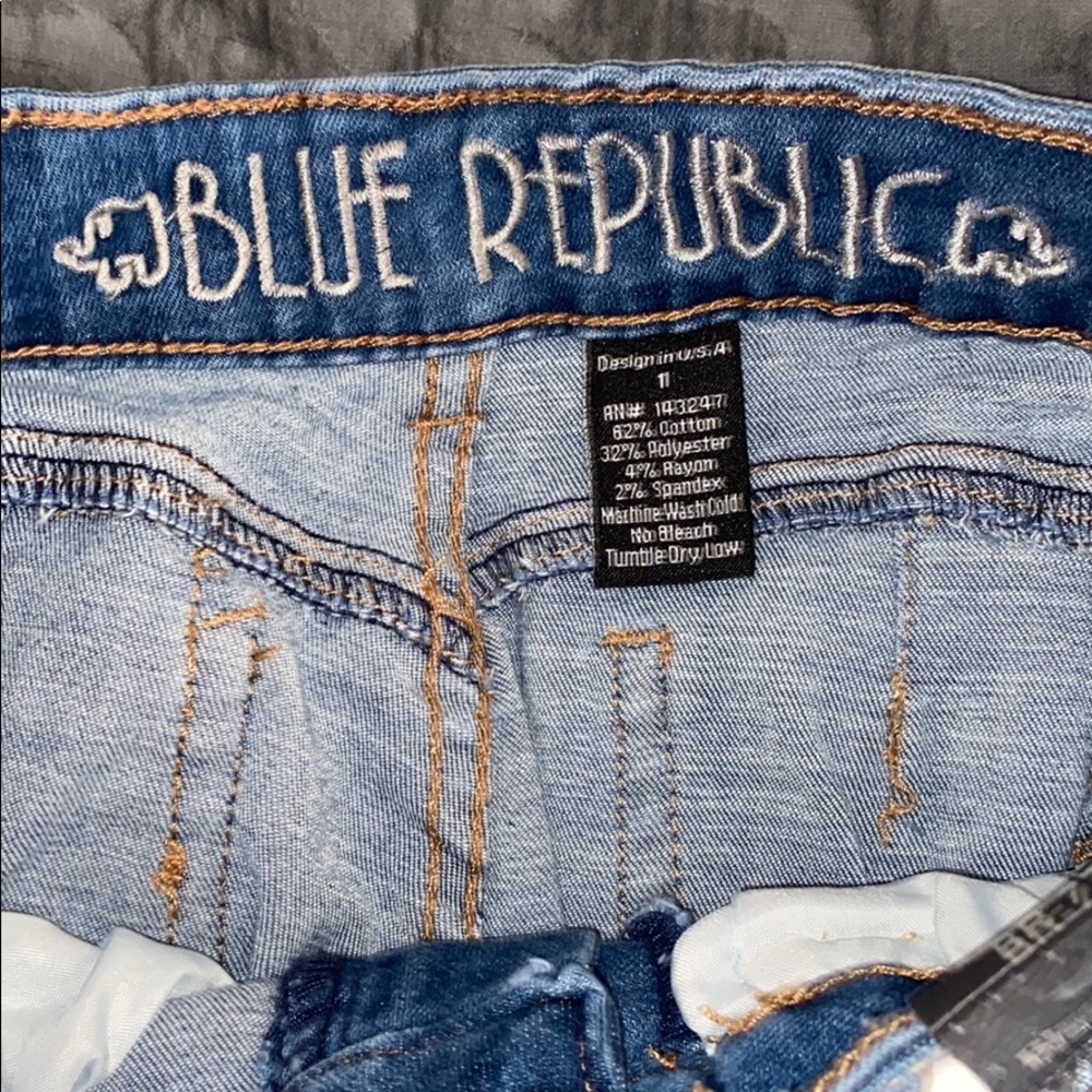 Jeans - Picture 5 of 5